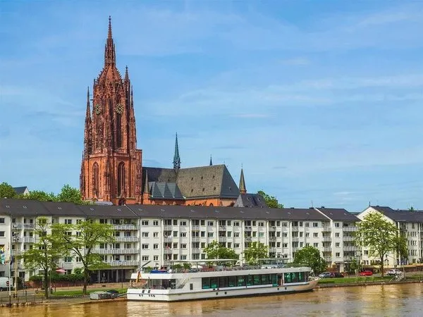 Motel One Frankfurt-Römer