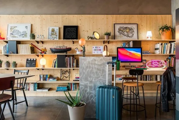 Moxy Bordeaux Hotel