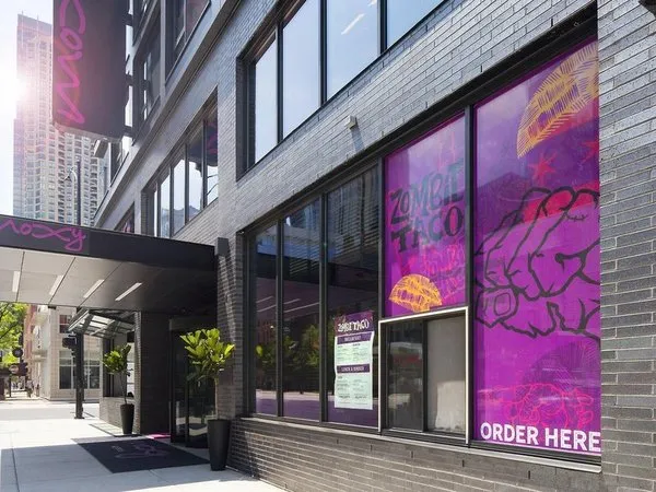 Moxy Chicago Downtown