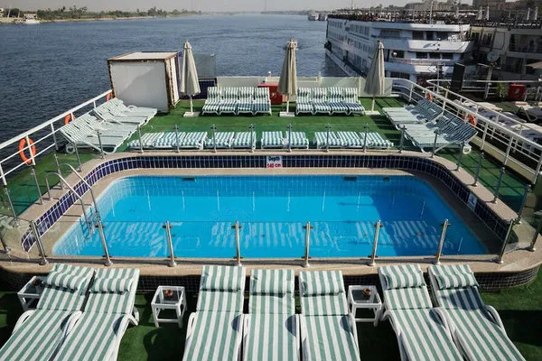M/S Nile Commodore