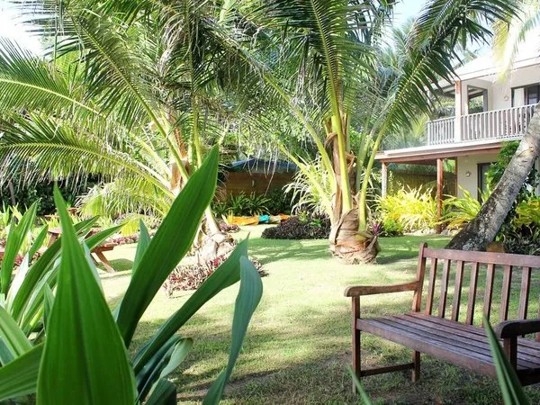 Muri Beach Resort