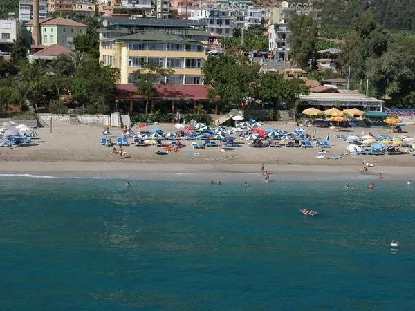Muz Hotel