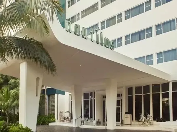 Nautilus Sonesta Miami Beach