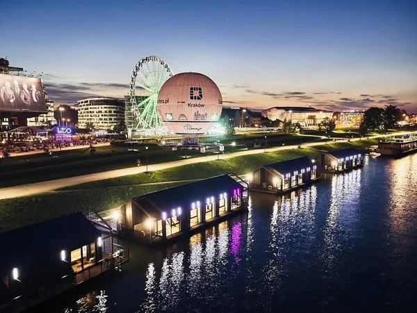 New Port Hotel