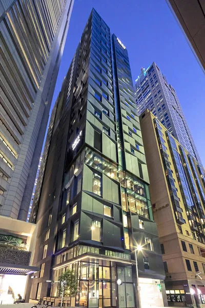 Next Hotel Melbourne, Curio Collection by Hilton