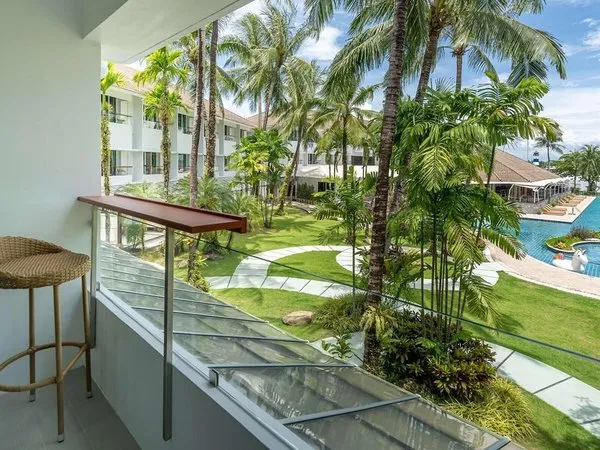 NH Boat Lagoon Phuket Resort