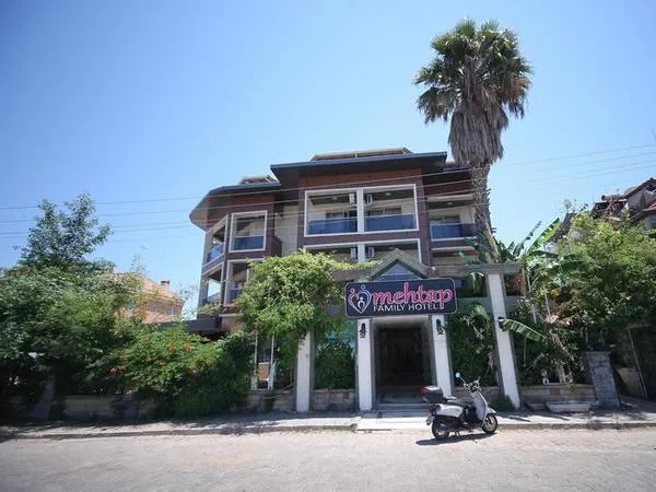 Nicholas Park Hotel