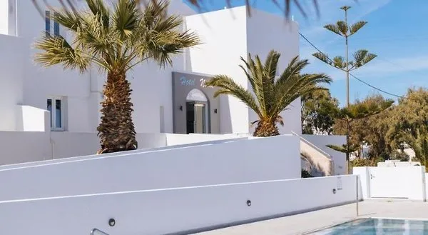 Nikos Hotel