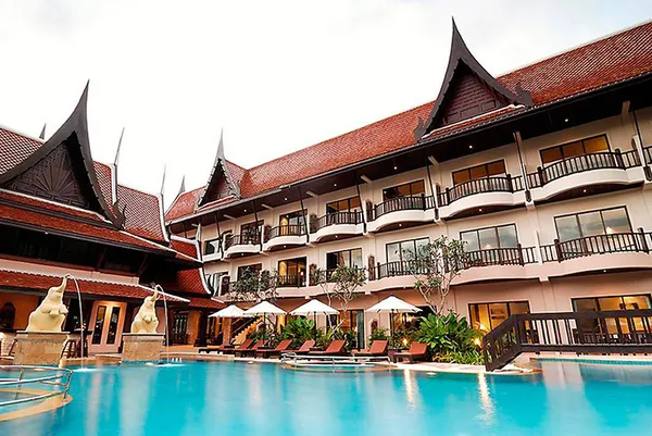 Nipa Resort