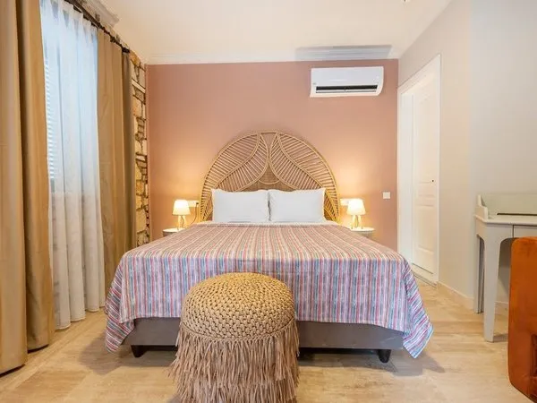Noa's Boutique Hotel