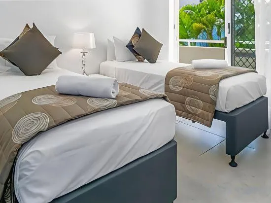 Noosa Hill Resort