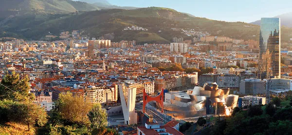 Nordspaniens Magie: Vom urbanen Bilbao zu den Weinträumen La Riojas