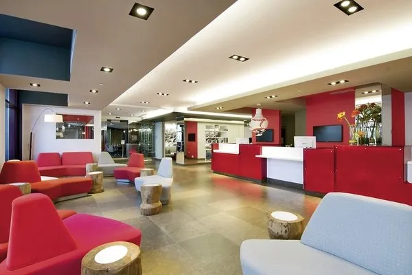 Novotel Montreal Centre