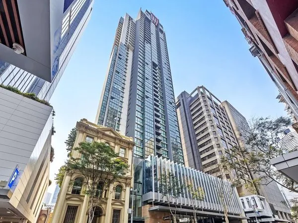 Oaks Brisbane on Charlotte Suites
