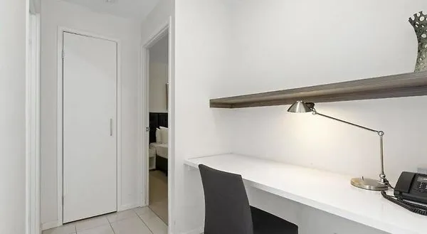 Oaks Brisbane Woolloongabba Suites