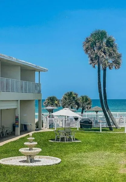 Ocean Court Beachfront Hotel