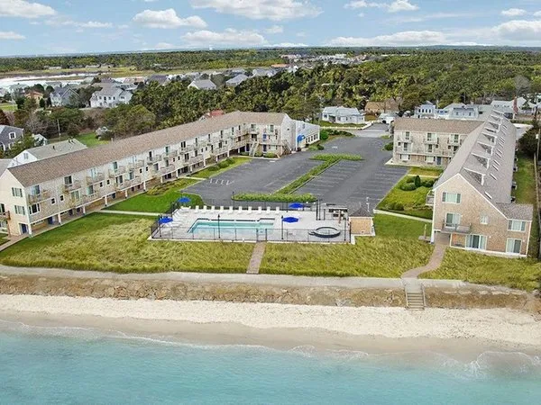 Ocean Mist Beach Hotel & Suites