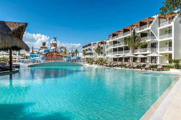 Ocean Riviera Paradise Eden
