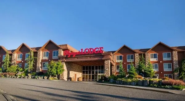 Olympic Lodge by Ayres
