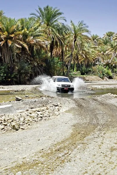 Oman erfahren mit Chauffeur - Mit dem Allrad durch grandiose Landschaften,Oman erfahren mit Chauffeur