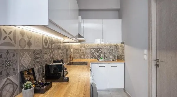 Omnia Pagrati Apartments
