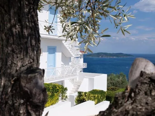 Oniro Skiathos