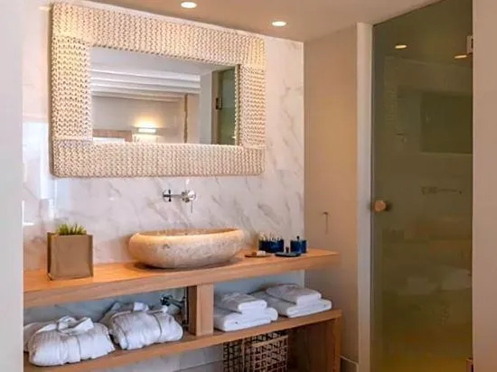 Oniro Suites Mykonos