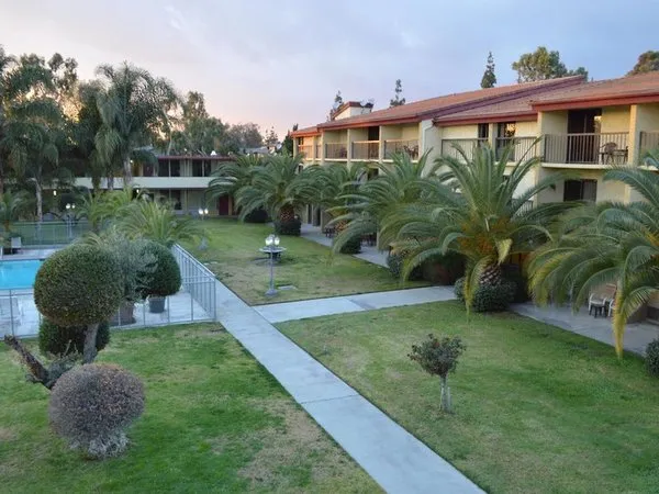 Ontario Airport Inn