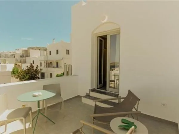 Opal Paros