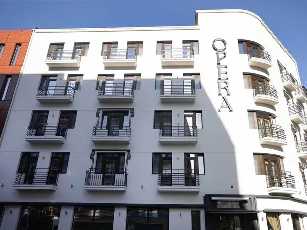 Opera Hotel