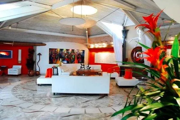 OWN Búzios Beach Hotel