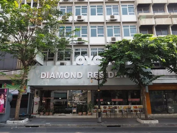 OYO 102 Diamond Residence Silom