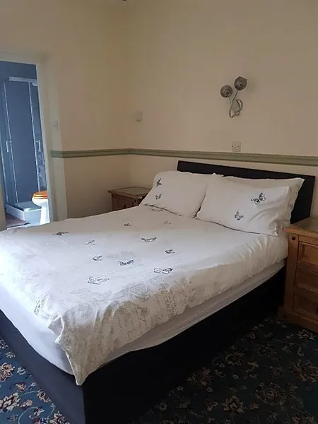 OYO Cedar Villa Guest House