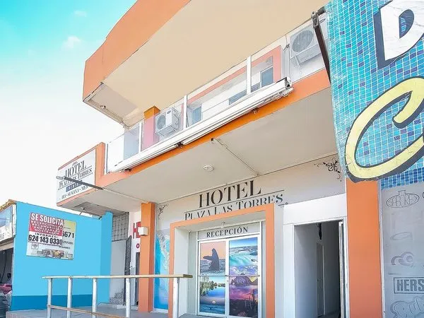 OYO Hotel Plaza Las Torres, Cabo San Lucas