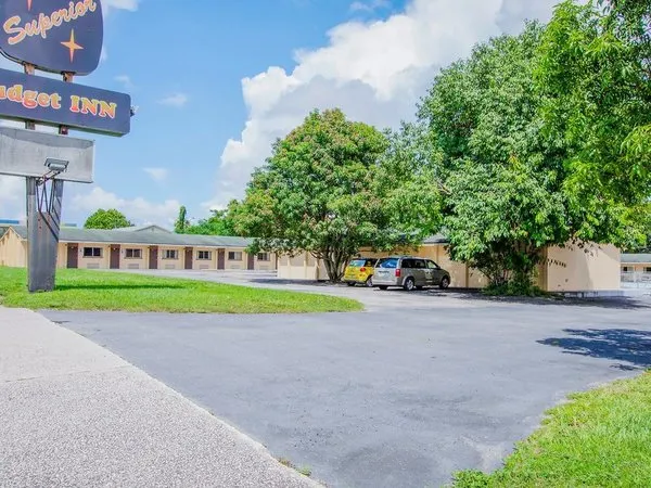 OYO Superior Budget Inn Bartow