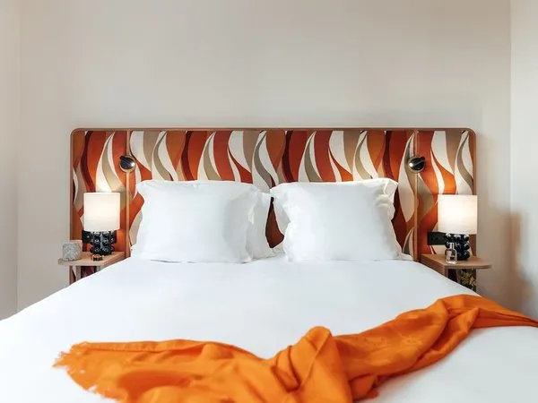 Padam Hotel