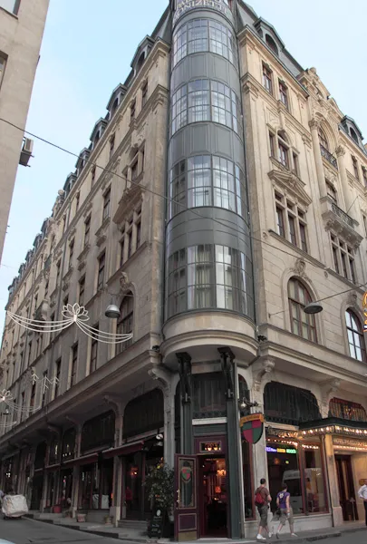 Palazzo Donizetti Hotel