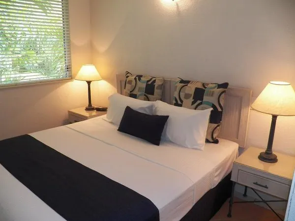 Palm Cove Tropic Apartments