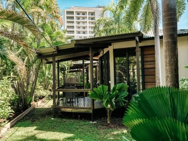 Palms City Resort