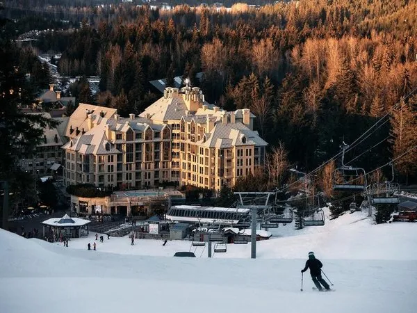 Pan Pacific Whistler Mountainside