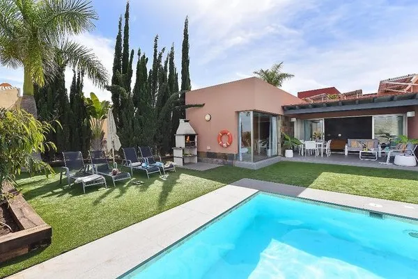 Par 4 Villas