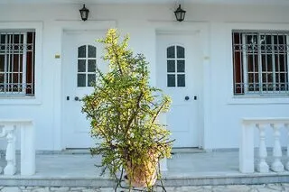 Paradise Beach Apartments