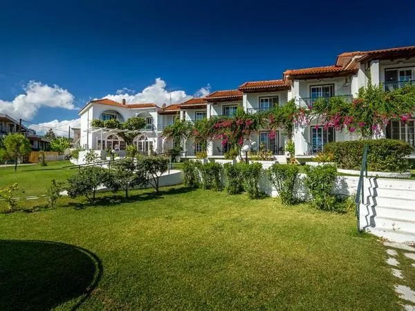 Paradise Hotel