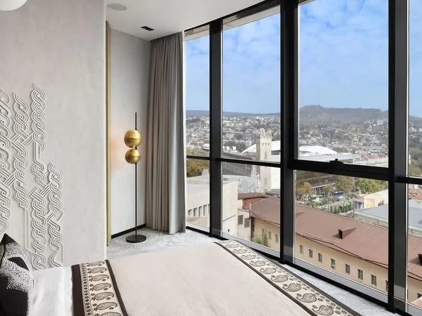 Paragraph Freedom Square, a Luxury Collection Hotel, Tbilisi