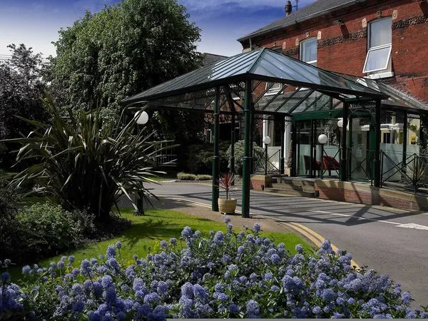 Parkmore Hotel