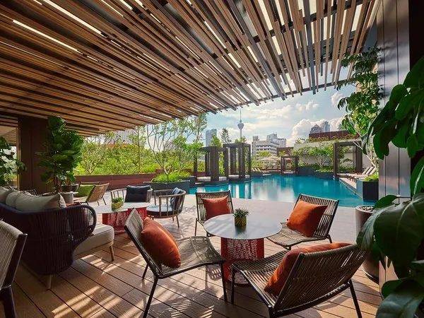 Parkroyal Collection