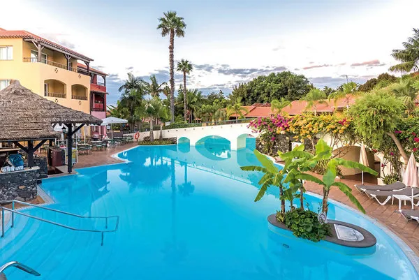 Pestana Village Garden Hotel