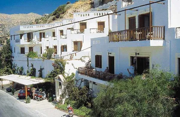 Petra Hotel