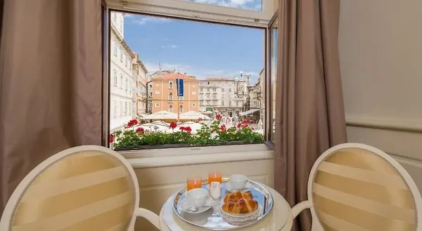 Piazza Heritage Hotel
