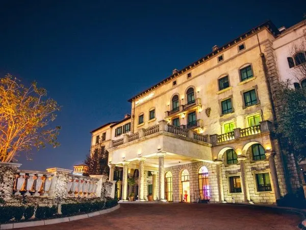 Piazza Hotel Montecasino